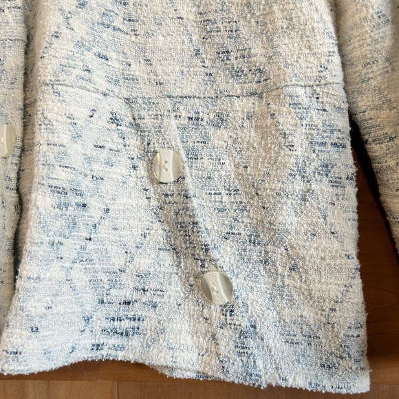Women's Blue and White Tweed Blazer - Picture 4 of 5